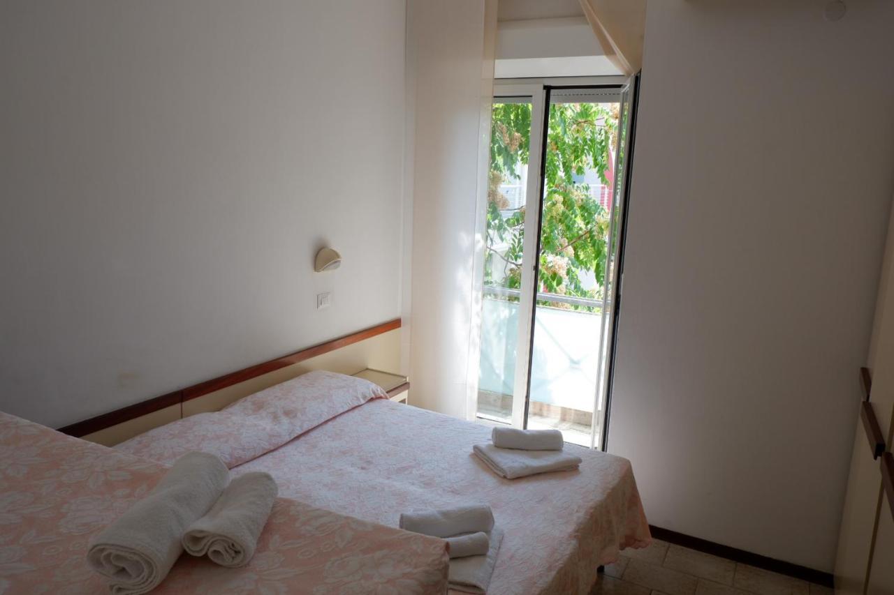 Hotel Due Gemelle Rimini Zewnętrze zdjęcie
