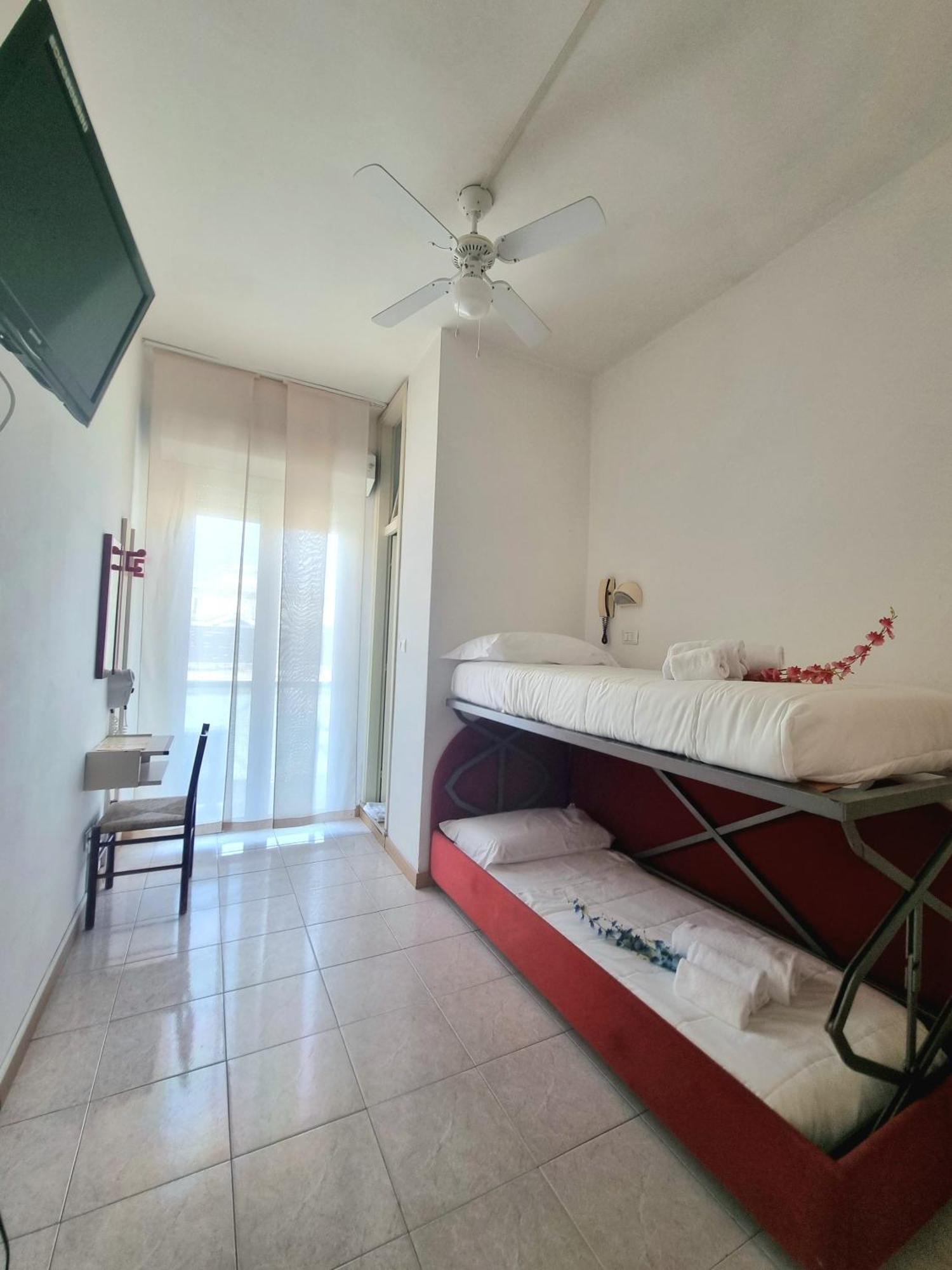 Hotel Due Gemelle Rimini Zewnętrze zdjęcie