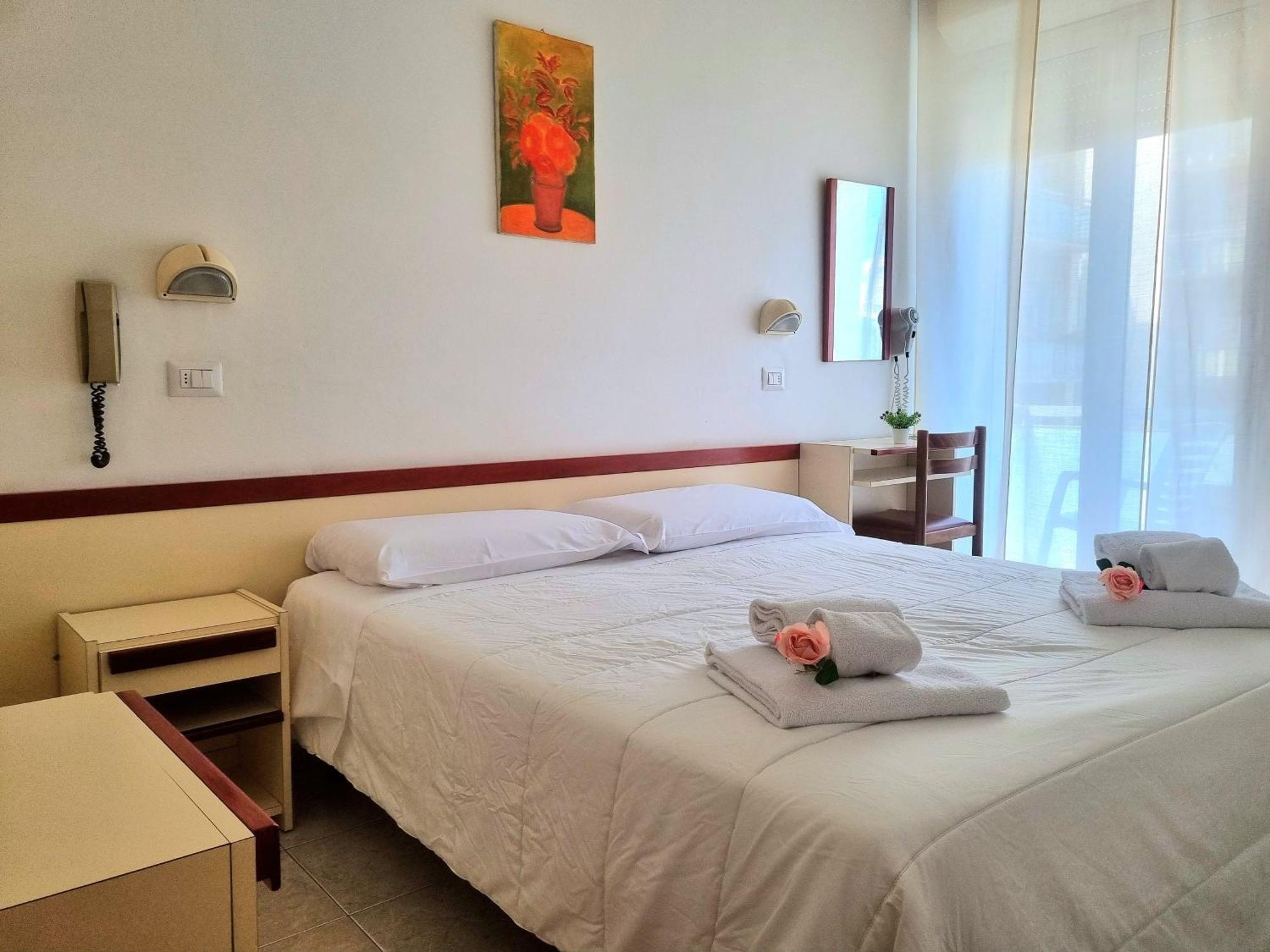 Hotel Due Gemelle Rimini Zewnętrze zdjęcie